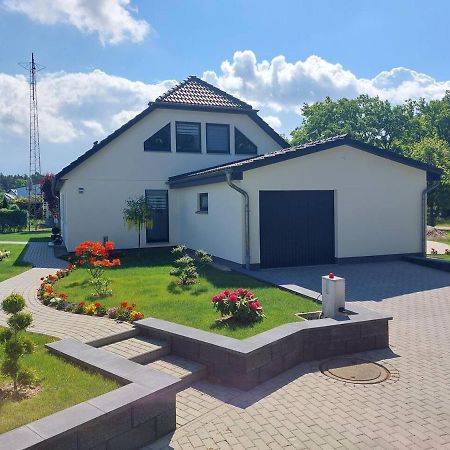 Апартаменты Haus Am Bodden Fuhlendorf  Экстерьер фото