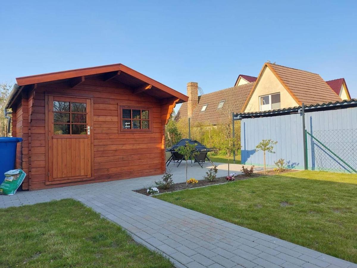 Апартаменты Haus Am Bodden Fuhlendorf  Экстерьер фото